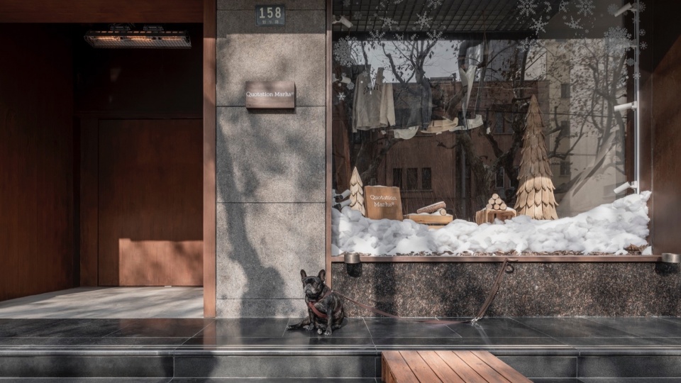 Quotation Marks First Offline Store by All Design Studio