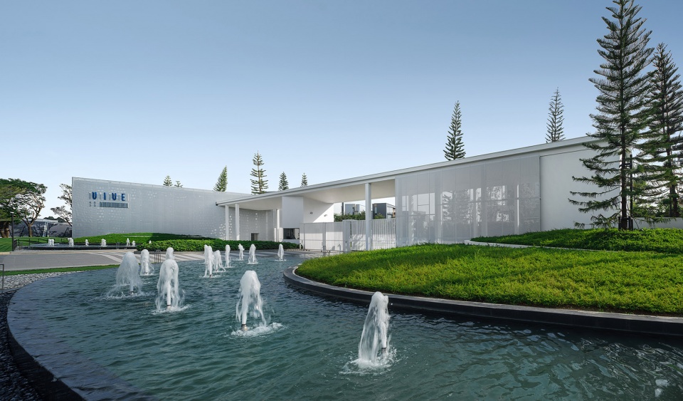 vive bangna km13 by studio ndt