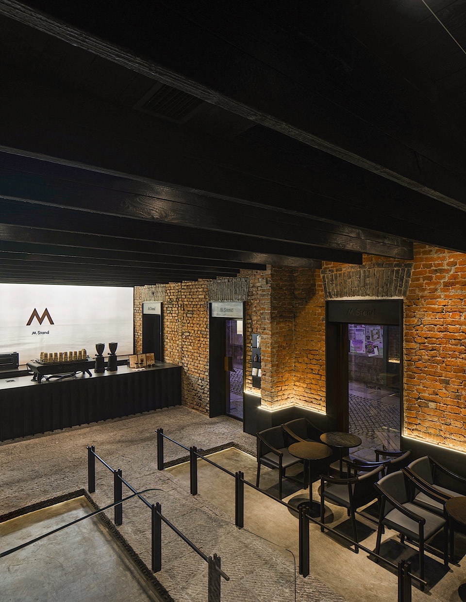 M stand Qingdao Silverfish Alley Flagship Store by Balance design