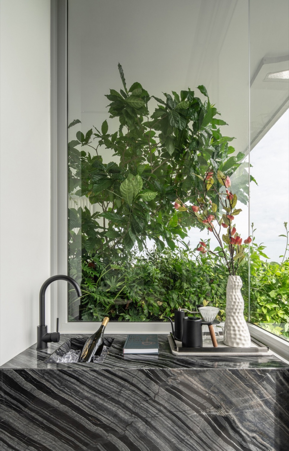 arq10 by idin architects