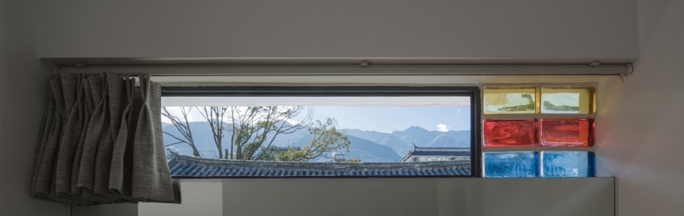 An inward micro courtyard China by Edge Architect