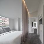 曼谷InJoy白雪酒店 / HAS design and research