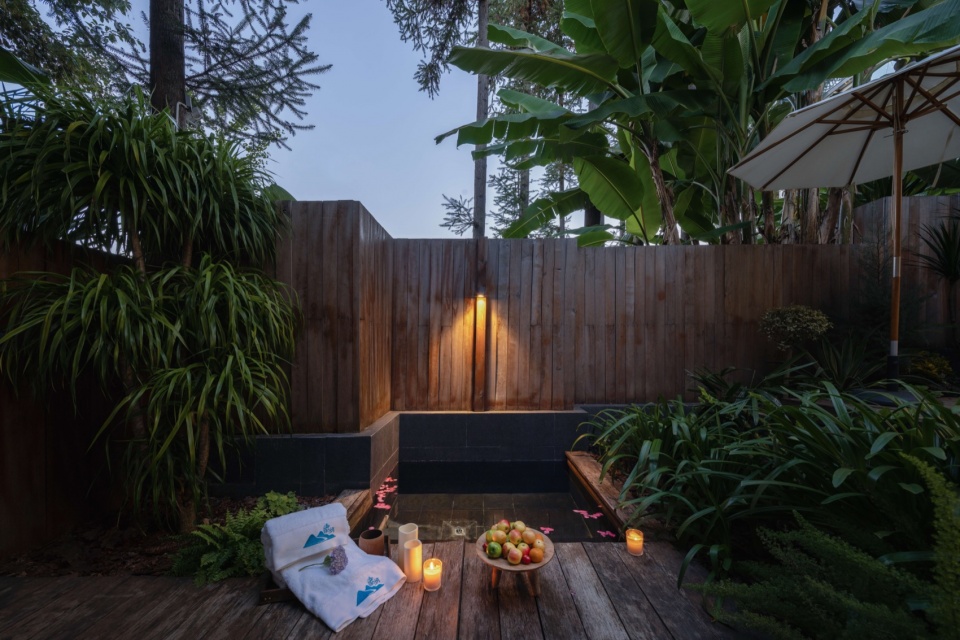 Tengchong Yunqishu Hot Spring Resort B B Area by Chongqing Yuandao Landscape Design