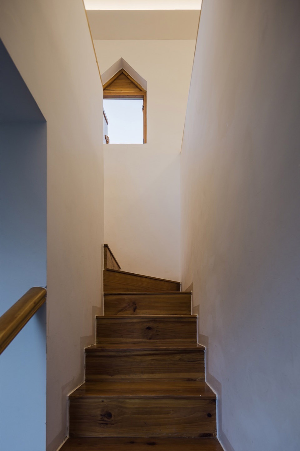 An inward micro courtyard China by Edge Architect