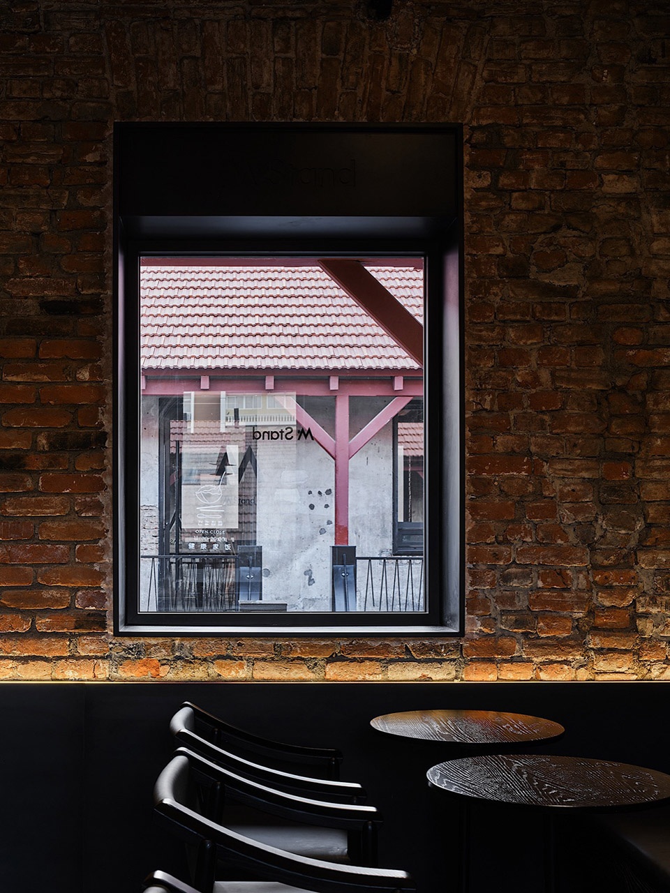 M stand Qingdao Silverfish Alley Flagship Store by Balance design