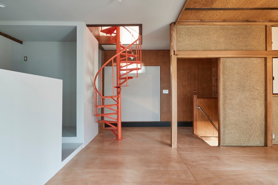 Arakawa House by Roovice