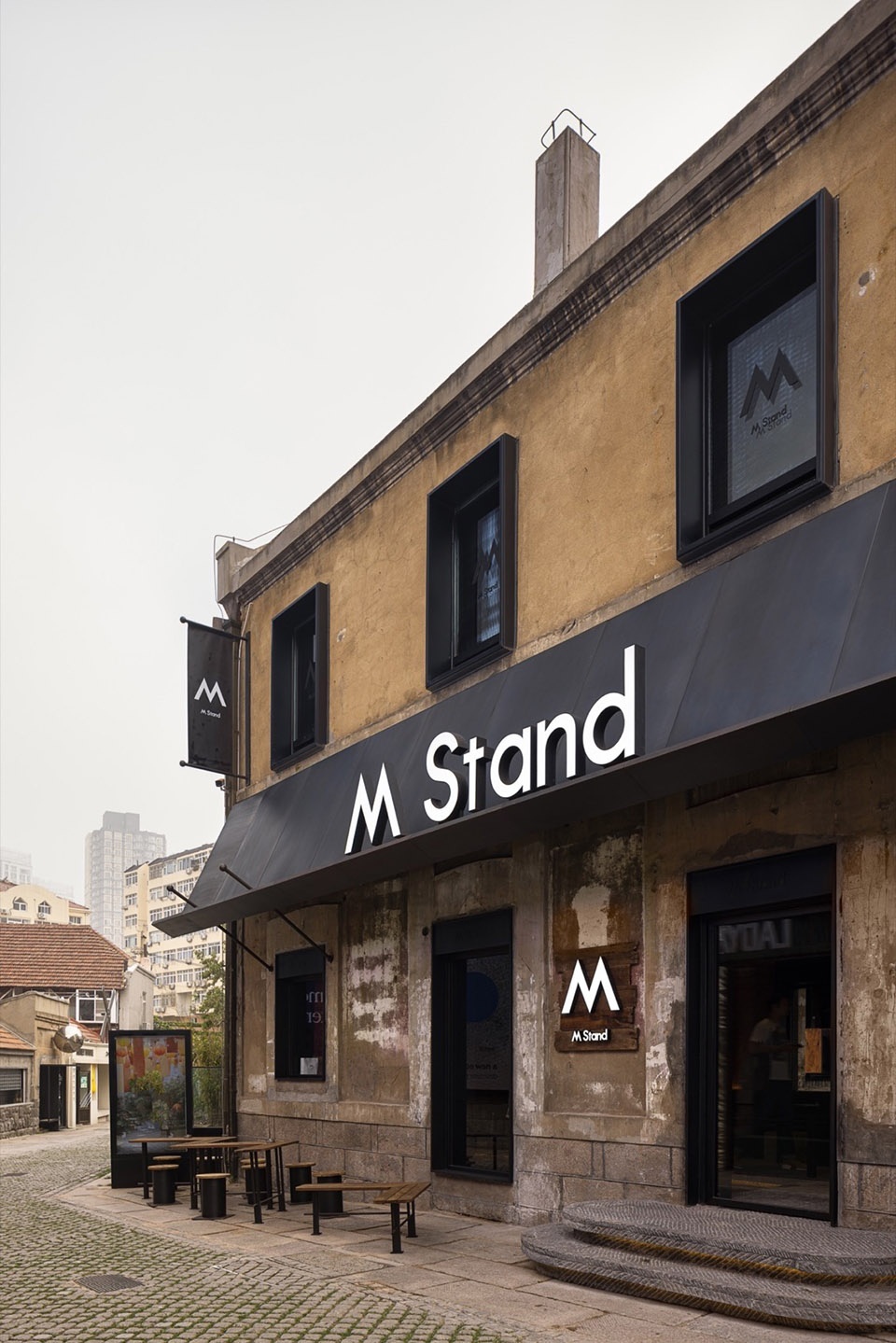 M stand Qingdao Silverfish Alley Flagship Store by Balance design