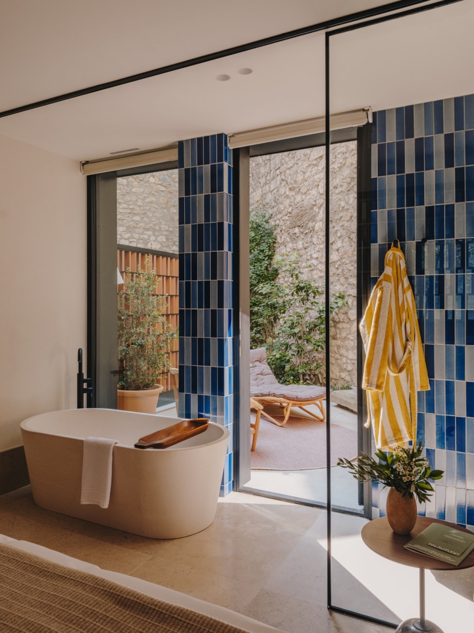 palau fugit hotel by el equipo creativo