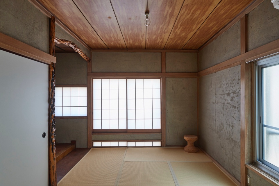 Arakawa House by Roovice