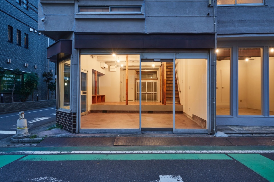 Arakawa House by Roovice