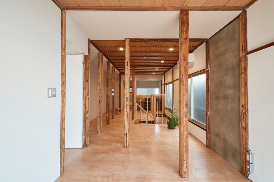 Arakawa House by Roovice