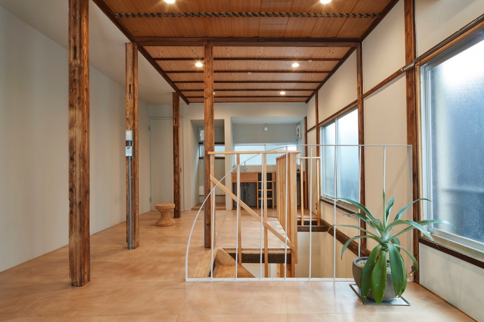 Arakawa House by Roovice