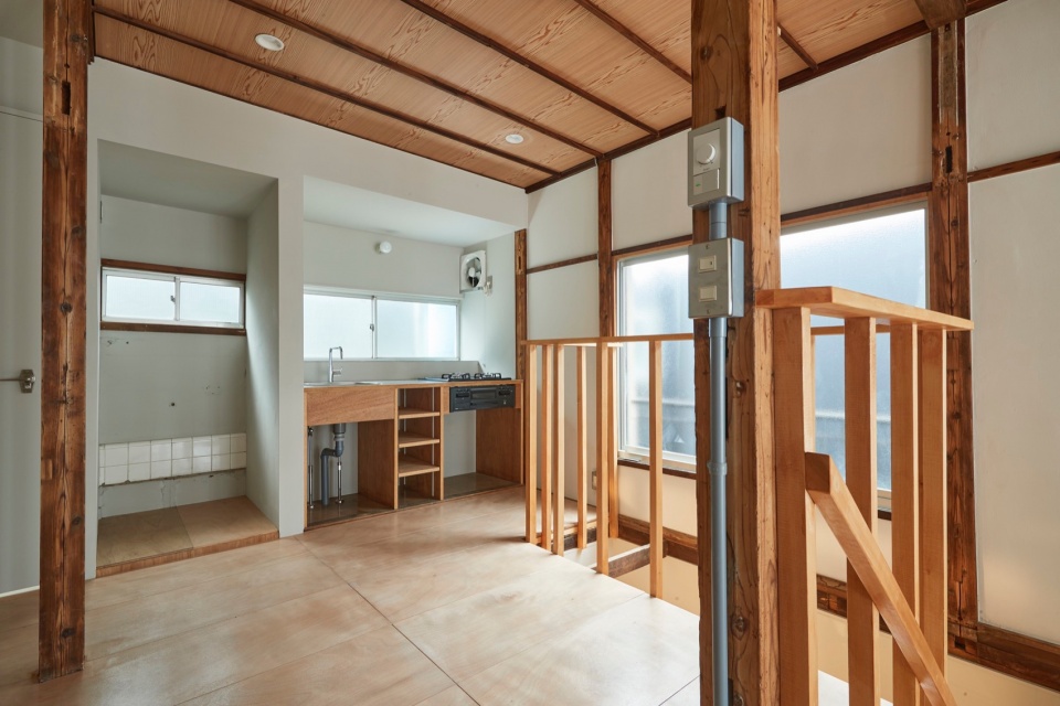 Arakawa House by Roovice
