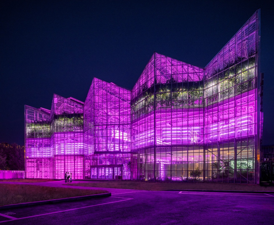 vertical farm beijing by van bergen kolpa architects