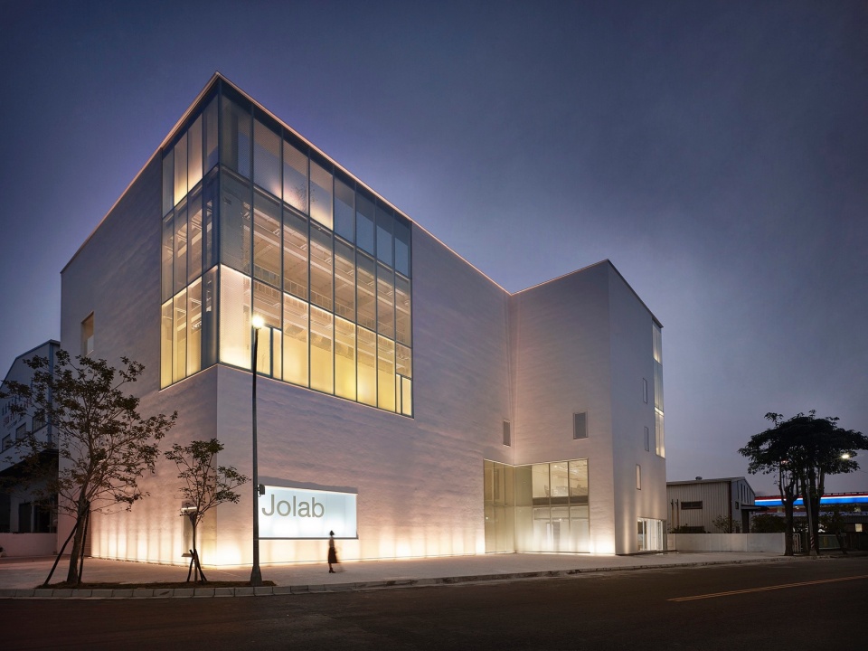 jolabn by chu chih kang space design