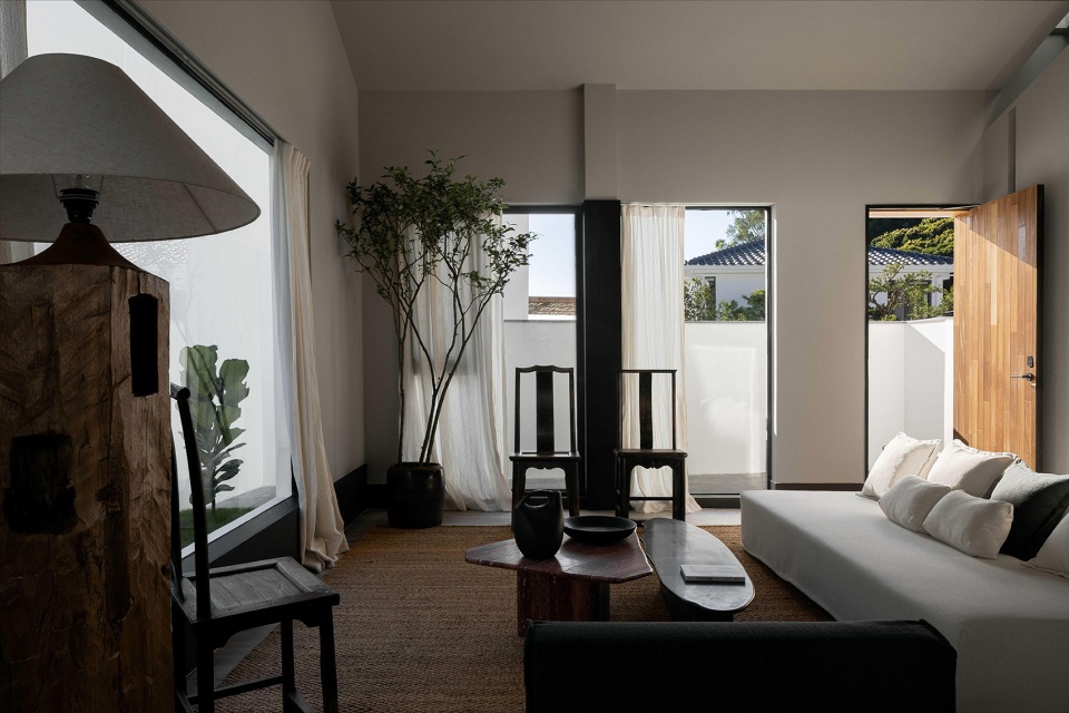 the joy of staying in sanyea forest retreat ii by fusion design