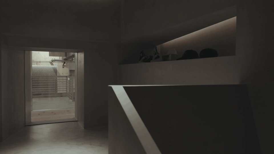 tires the gathring house by basistudio