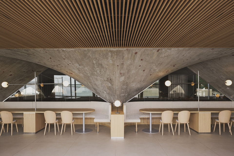 restaurant mmc by zooco estudio