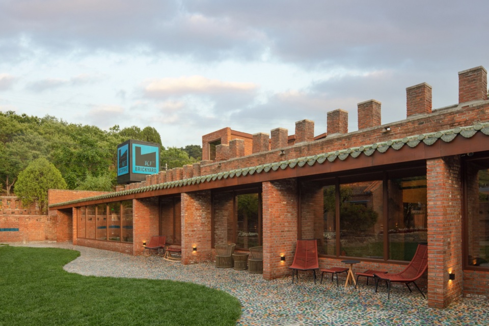Brickyard Retreat Renovation China by LLLab