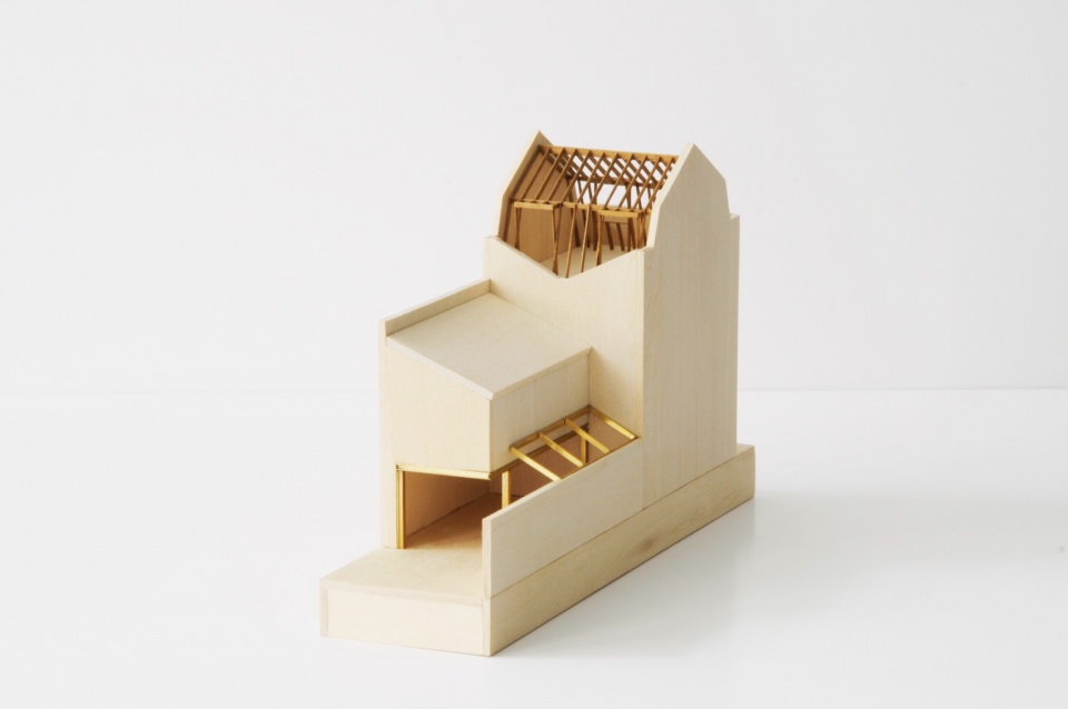 The Naked House Camilla Parsons and Matthew Whittaker