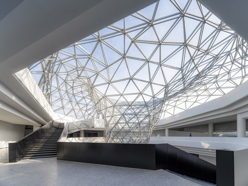 the cloud center by crox