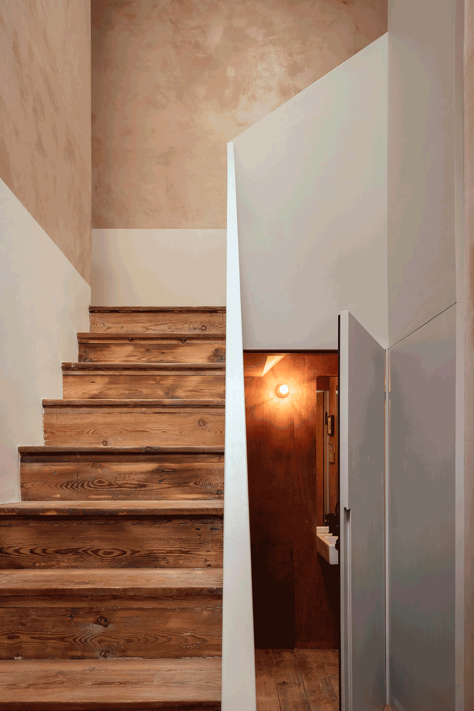 house for a doctor bethnal green by whittaker parsons