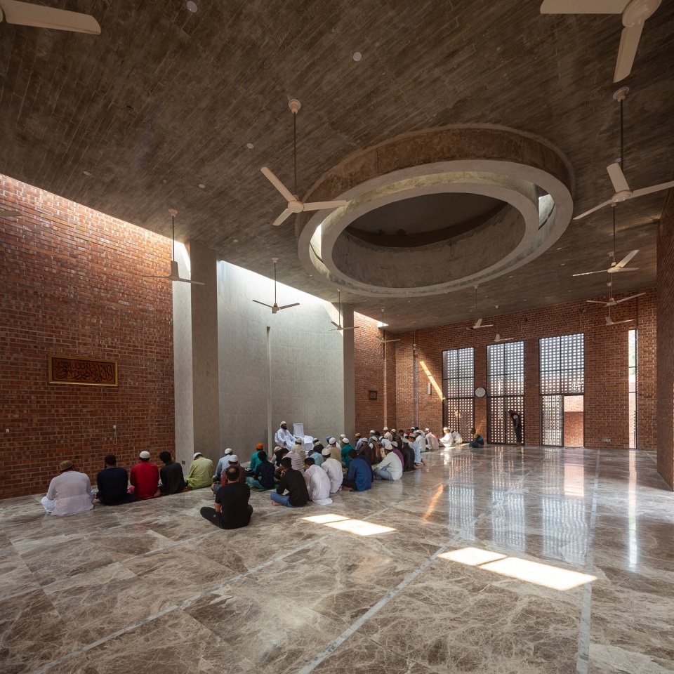 bait ur raiyan mosque by cubeinside