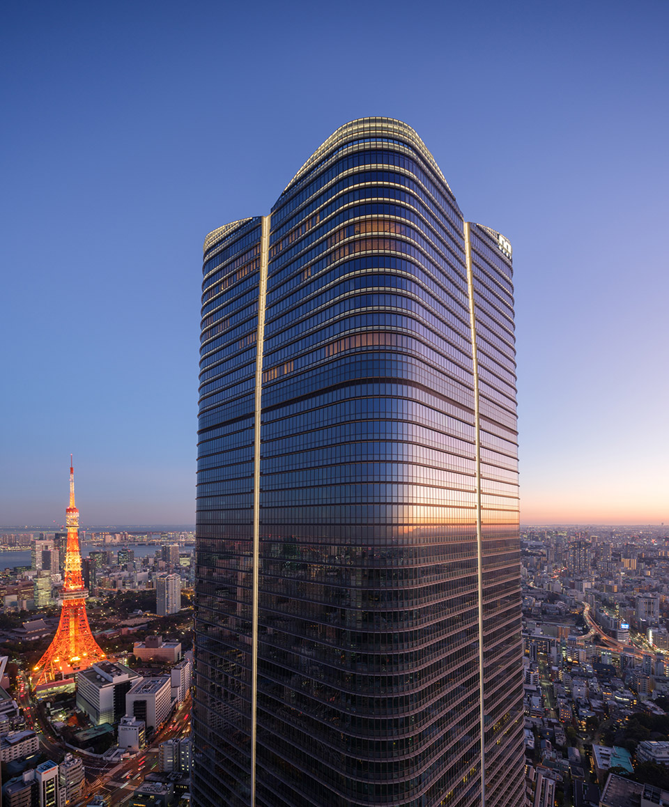 azabudai hills by pelli clarke partners