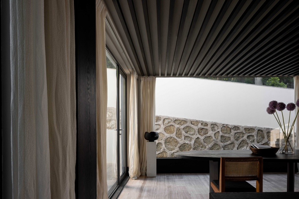 the joy of staying in sanyea forest retreat ii by fusion design
