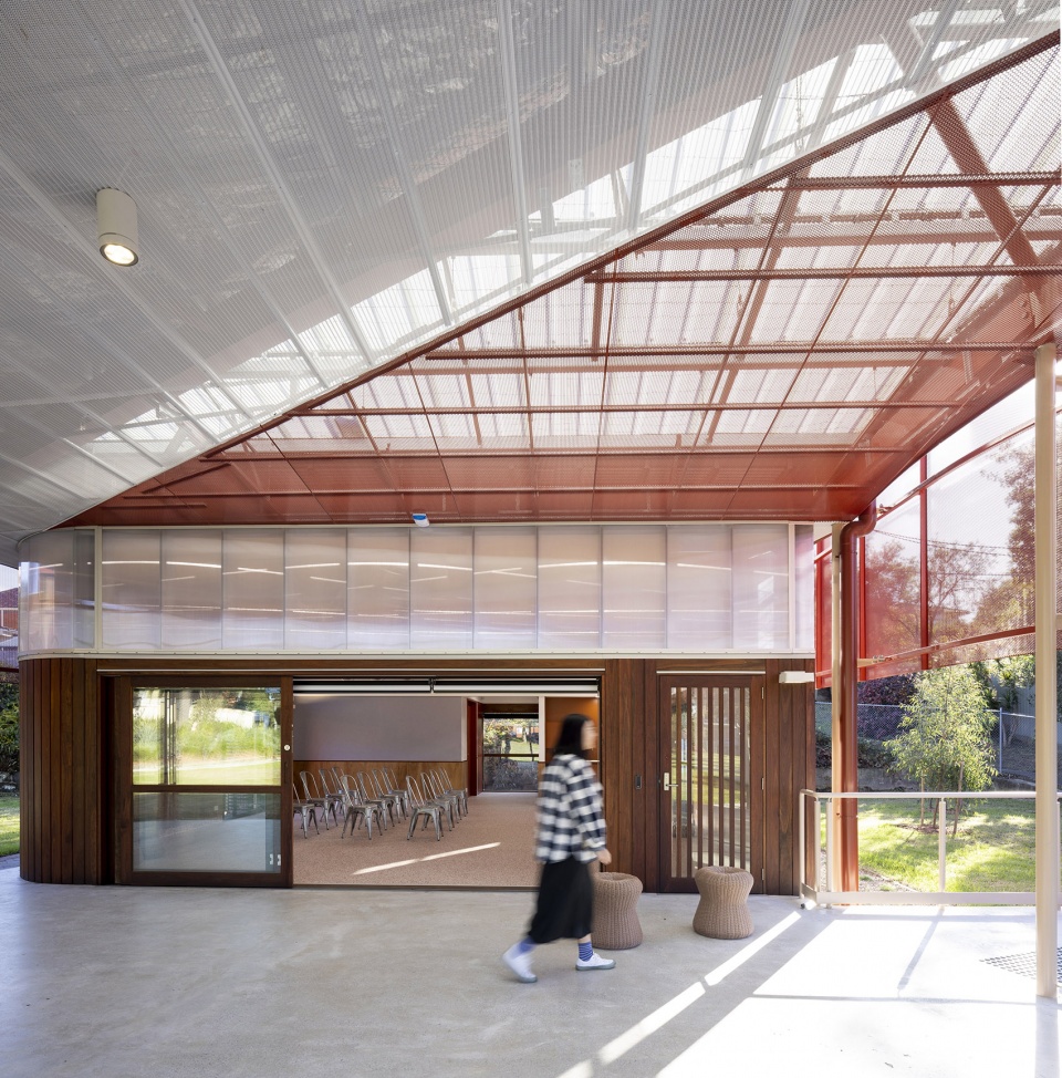 hurlstone memorial reserve community centre by sam crawford architects