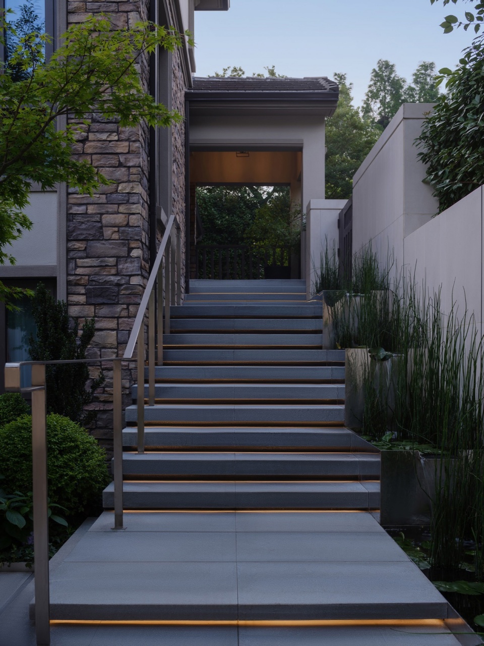 light picking courtyard by ds landscape architecture