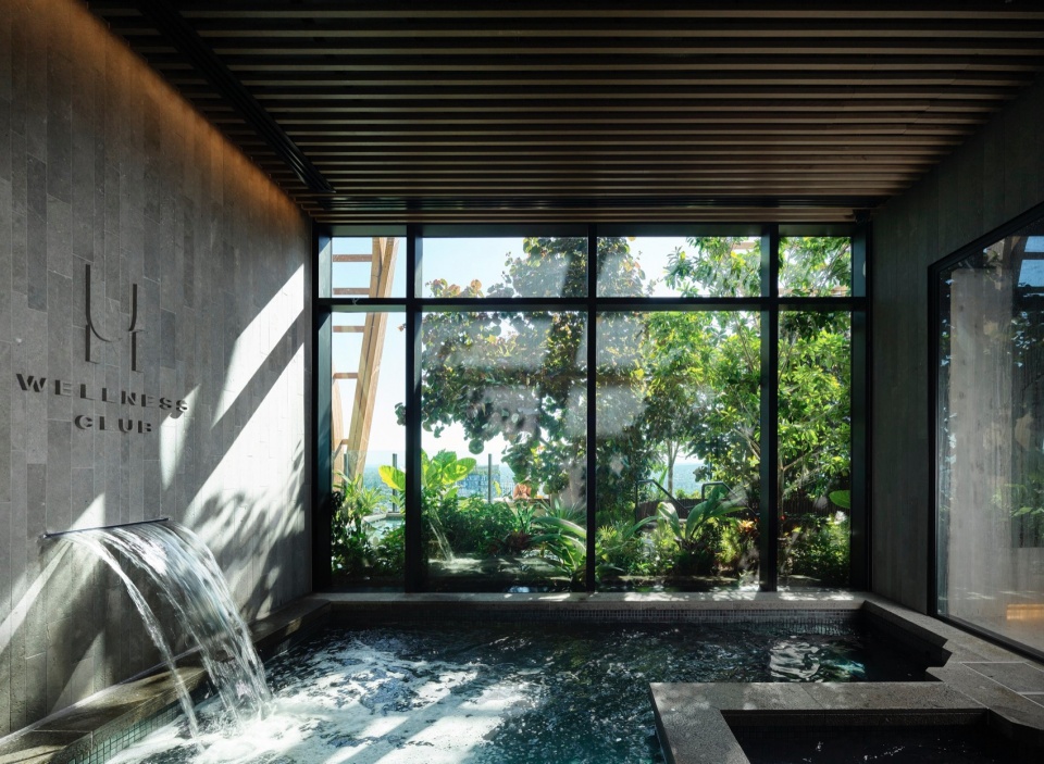 Upper House by Koichi Takada Architects
