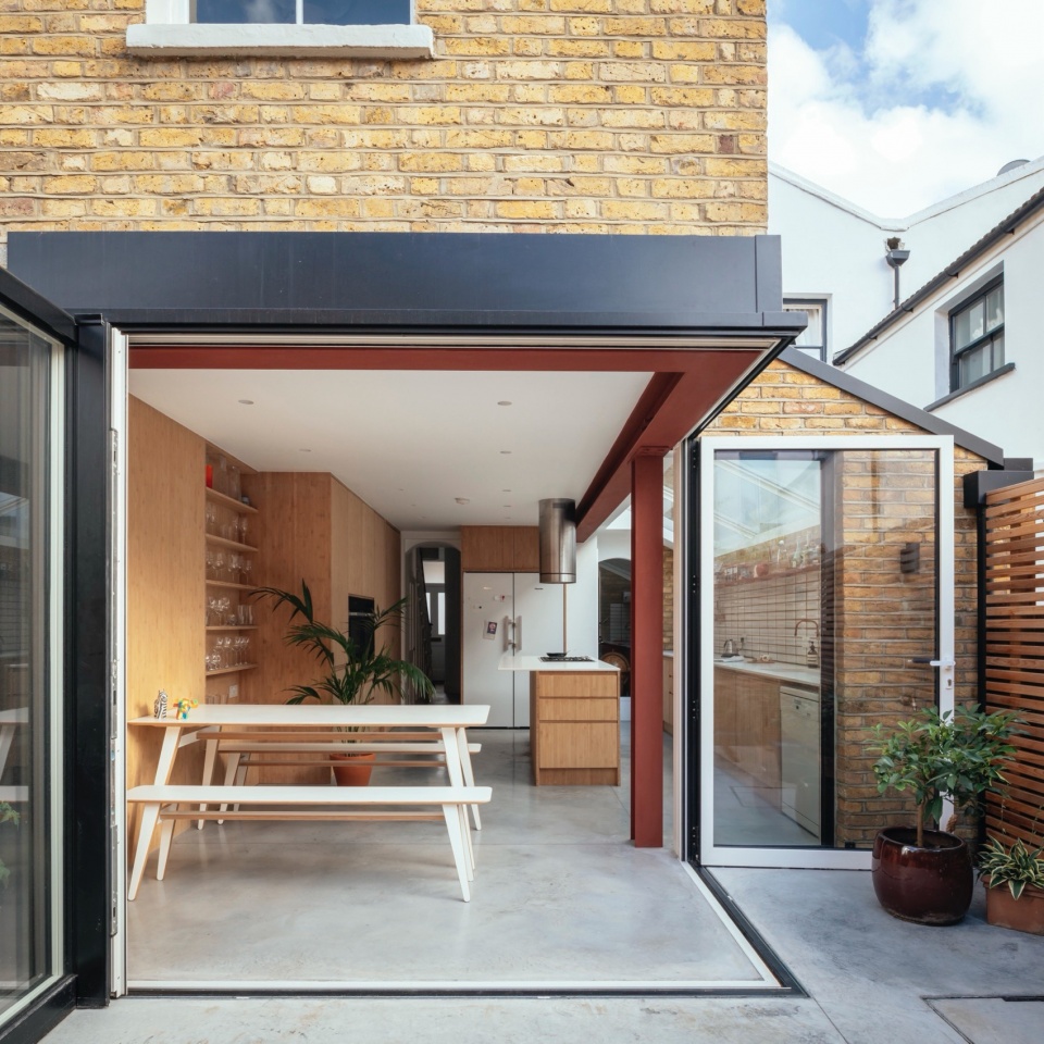 The Naked House Camilla Parsons and Matthew Whittaker