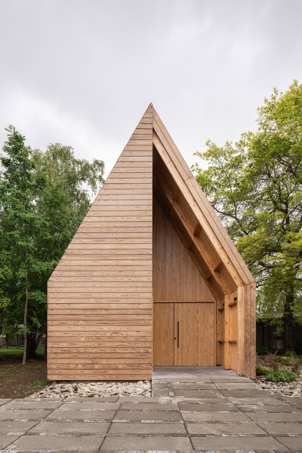 capilla clinica alemana osorno by am arquitectura