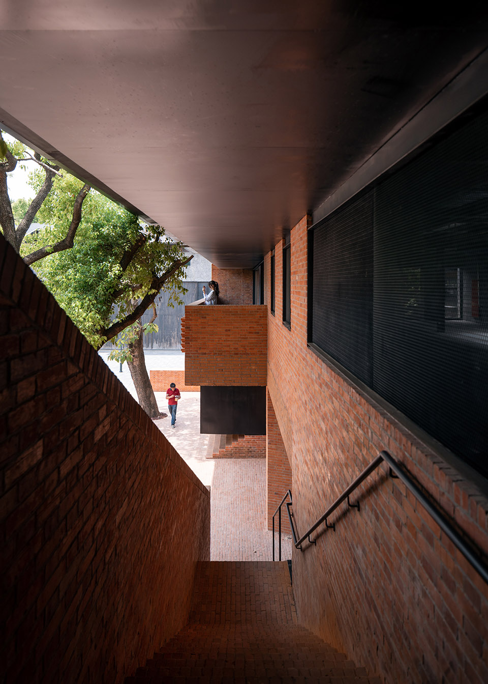 power workshop by benzhe architecture design