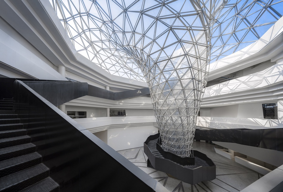 the cloud center by crox