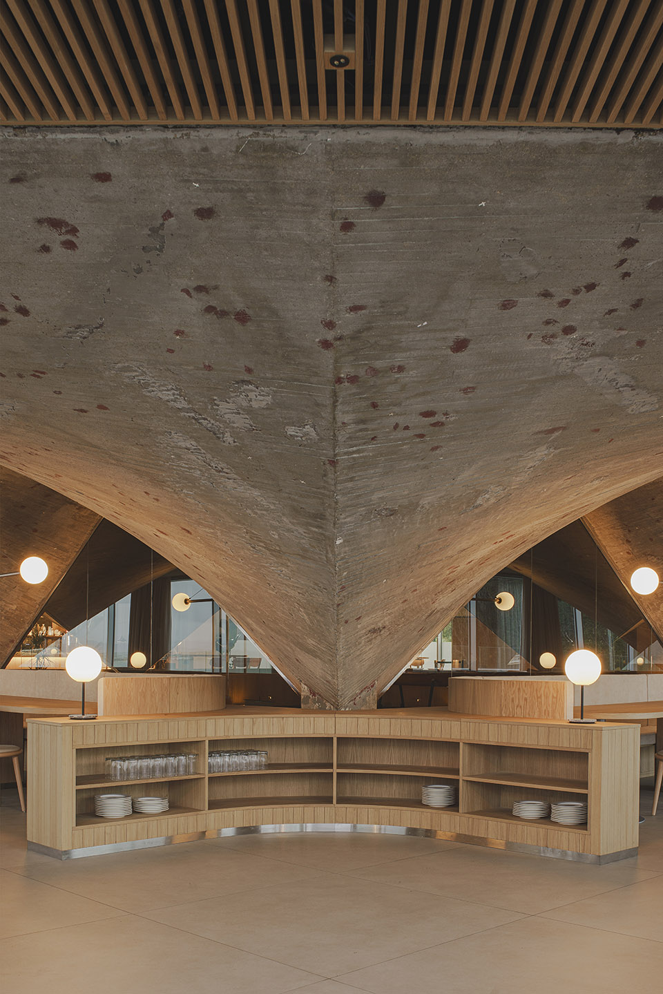 restaurant mmc by zooco estudio