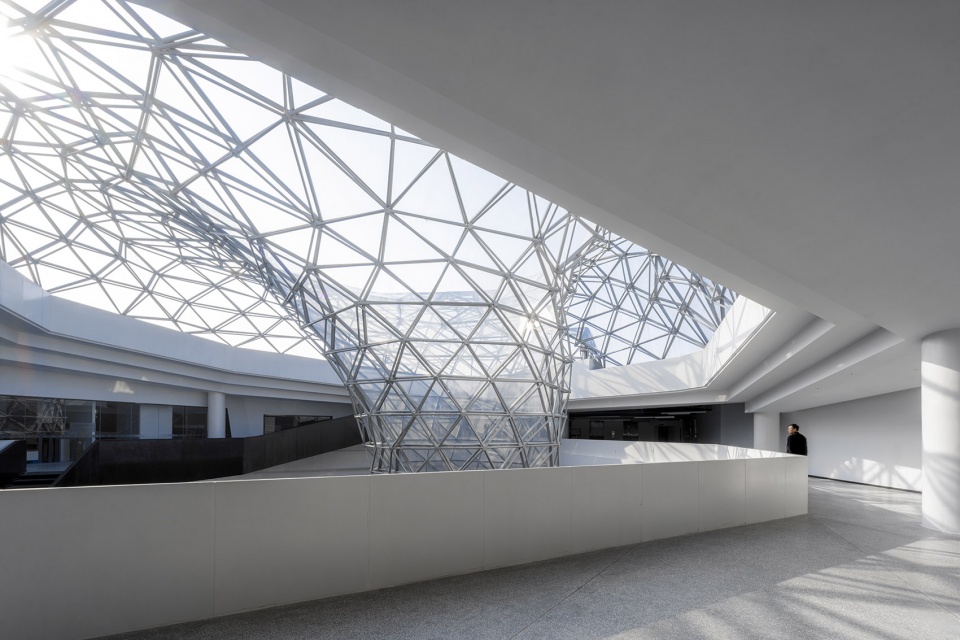 the cloud center by crox