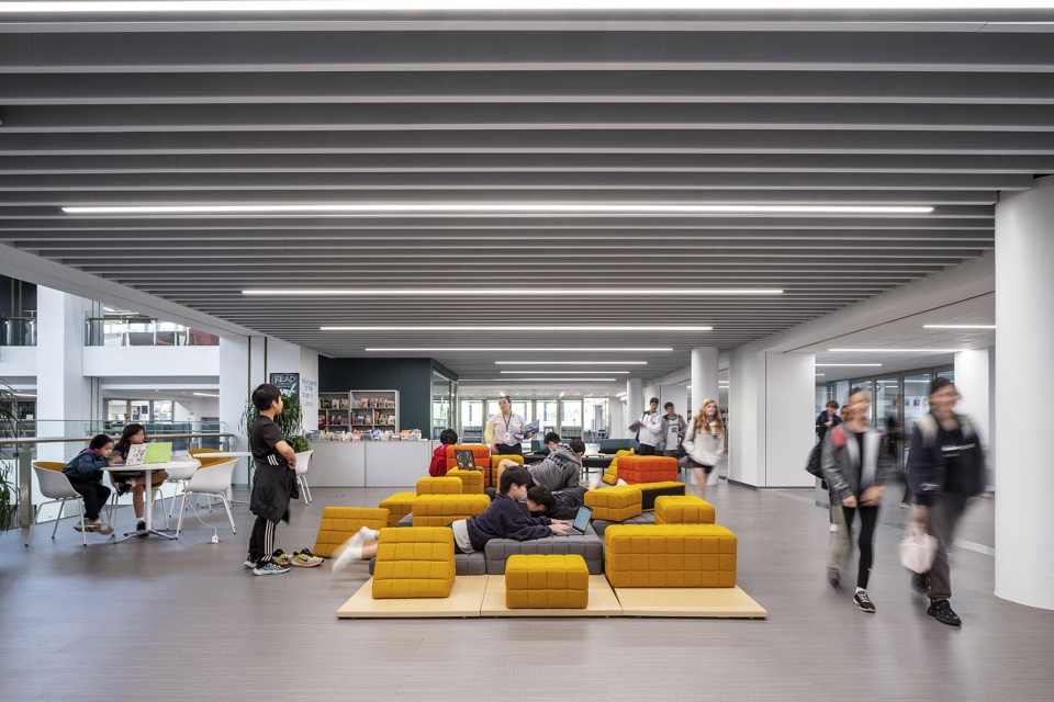 american international school of guangzhou by perkins will