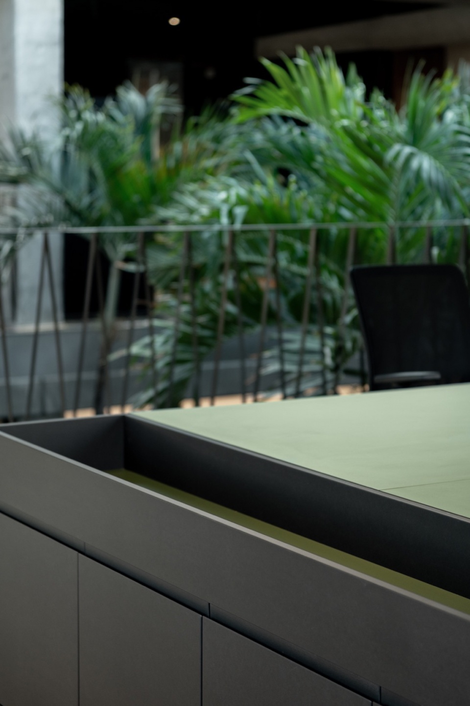 sos roof headquarters by objekt
