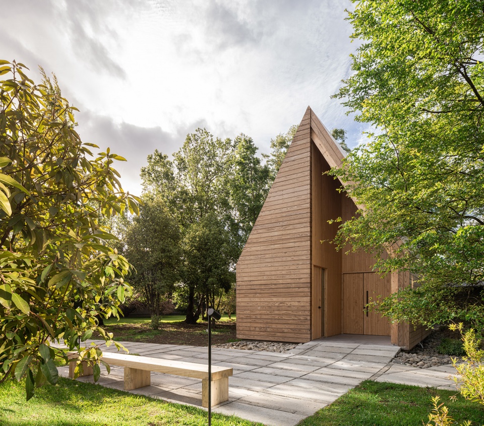 capilla clinica alemana osorno by am arquitectura