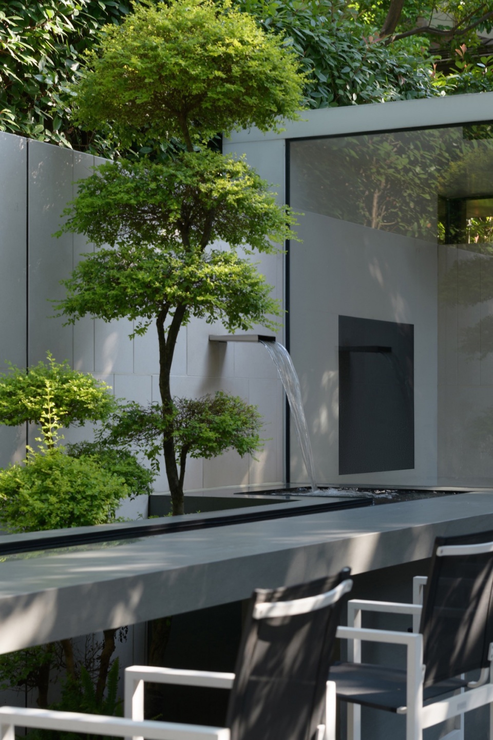 light picking courtyard by ds landscape architecture