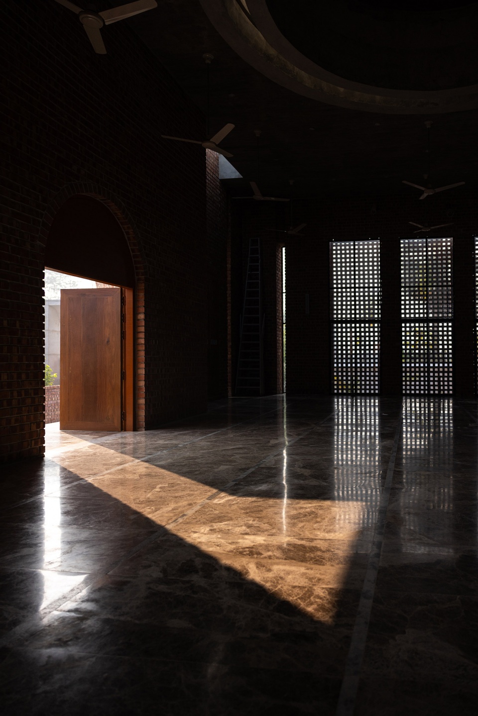 bait ur raiyan mosque by cubeinside