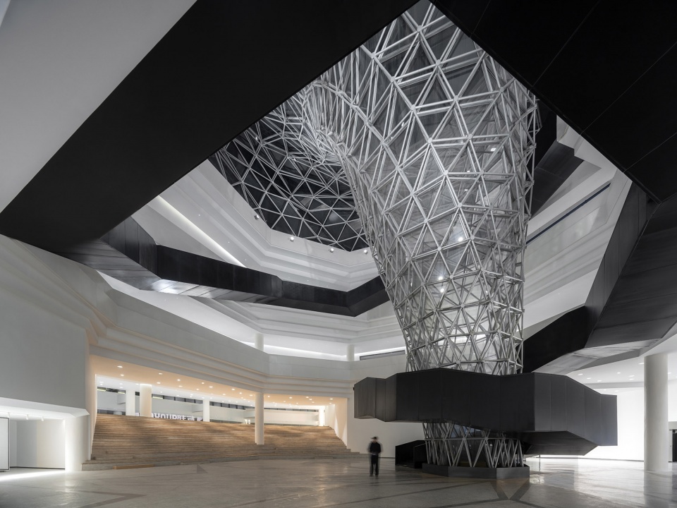 the cloud center by crox