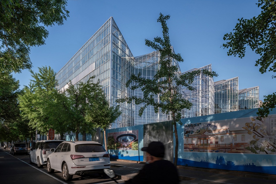 vertical farm beijing by van bergen kolpa architects