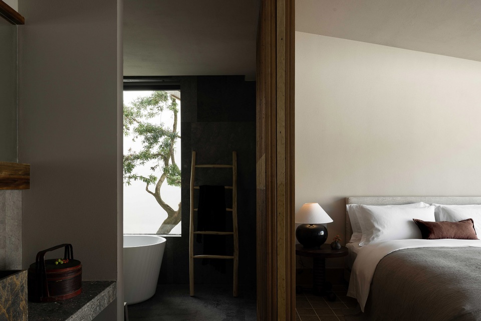 the joy of staying in sanyea forest retreat ii by fusion design