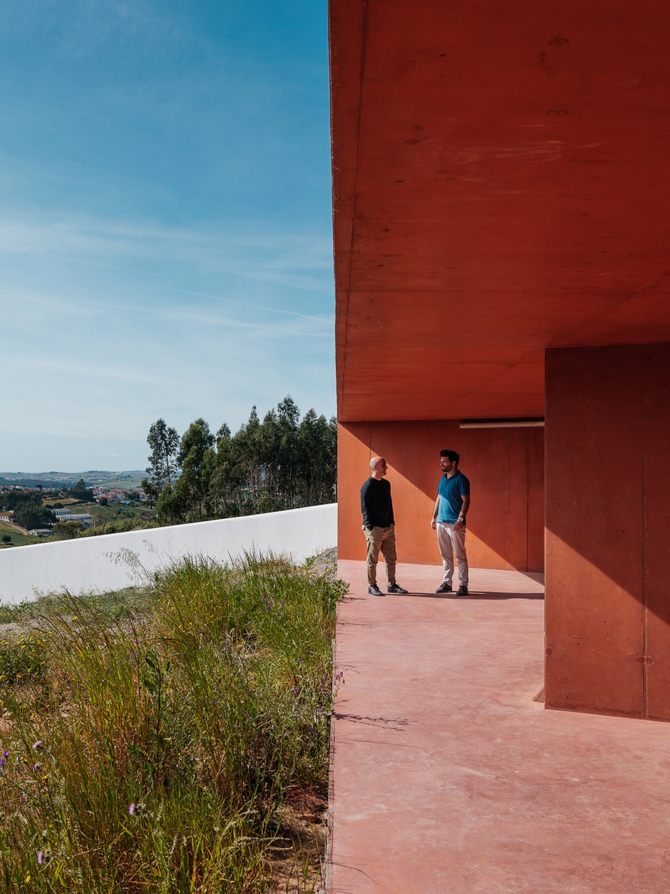 valley house by volume architecture lisbon studio