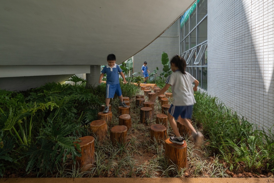 hyde primary school landscape design by 11architecture