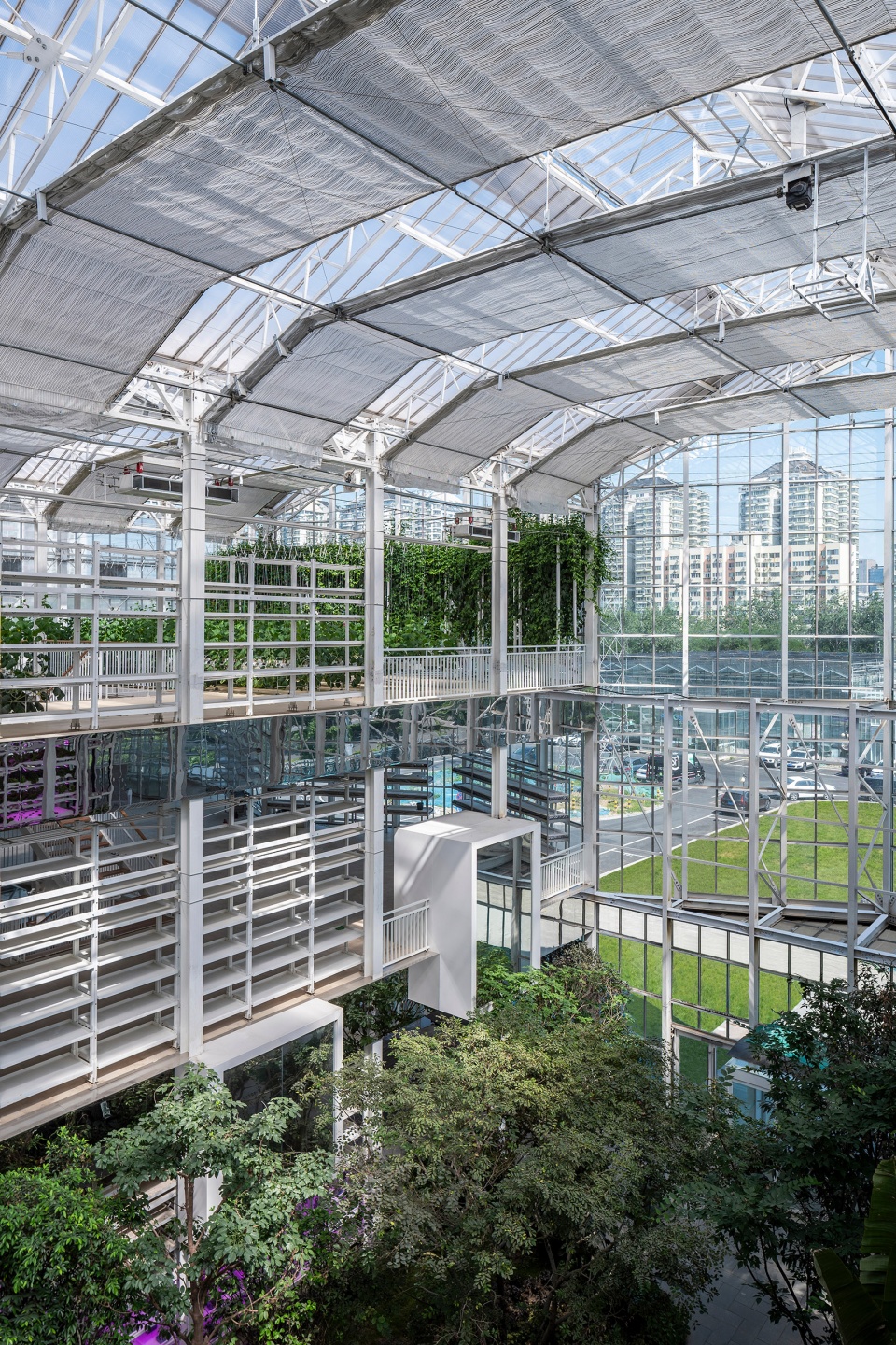 vertical farm beijing by van bergen kolpa architects