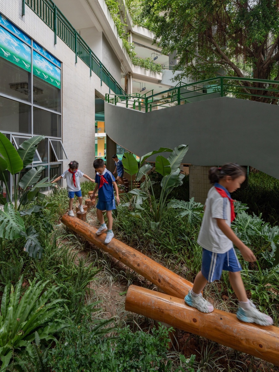 hyde primary school landscape design by 11architecture
